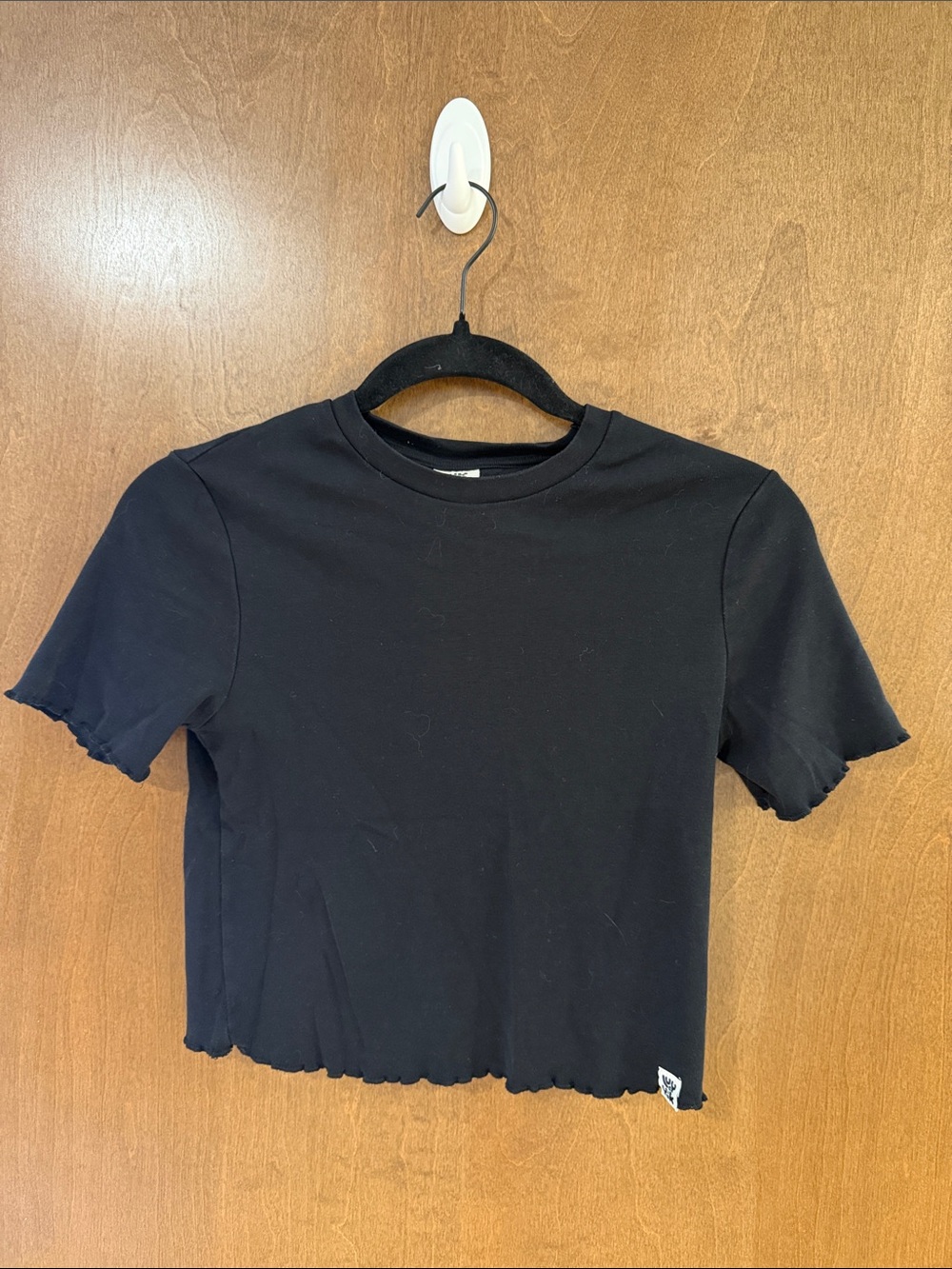 Lucy & Yak Black Cropped Ruffle Edge Tee